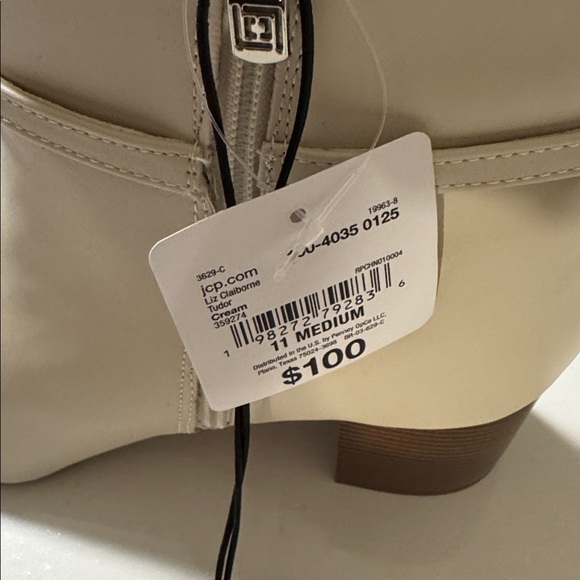 White Boots Womens 11 Liz Claiborne Pointy Toe Memory Foam Platform - Picture 4 of 6